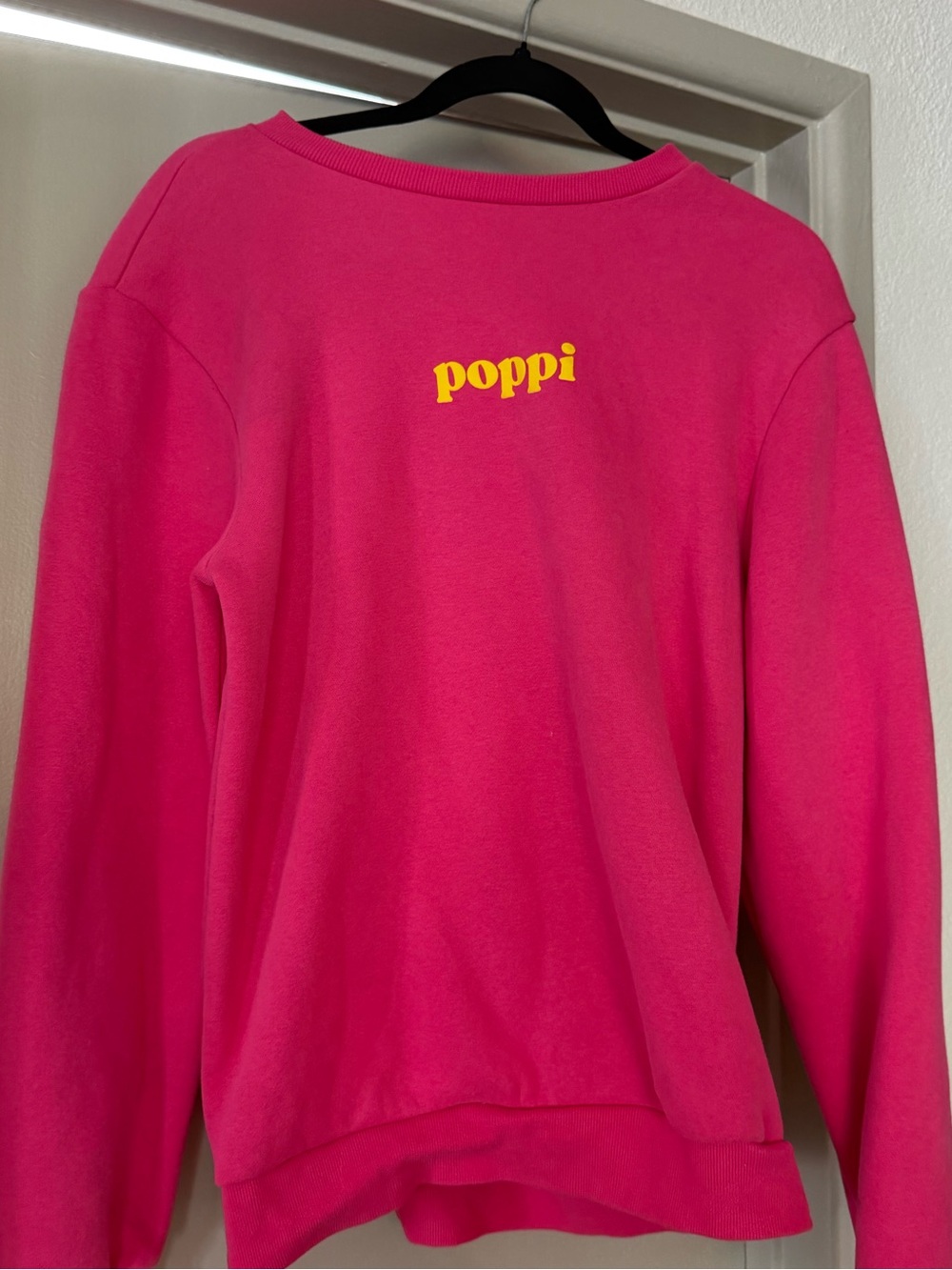 Poppi Women's Crewneck Sweatshirt in Hot Pink